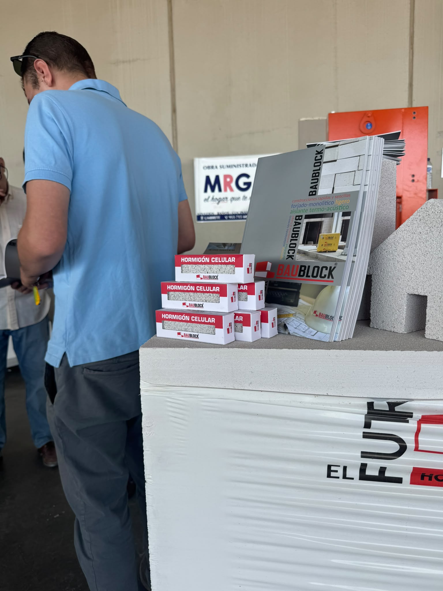 en mrg realizamos jornadas de formacion de hormigon celular baublock en sevilla